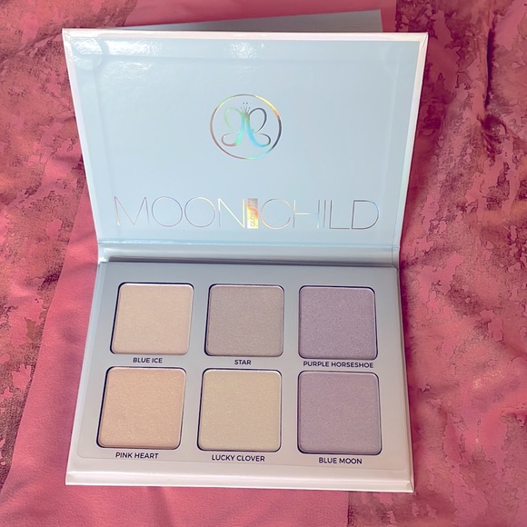 BRAND NEW Anastasia Beverly Hills Moon Child Glow Kit - Picture 4 of 5